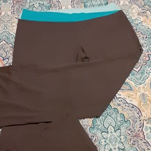 Mix & Co. Yoga pants